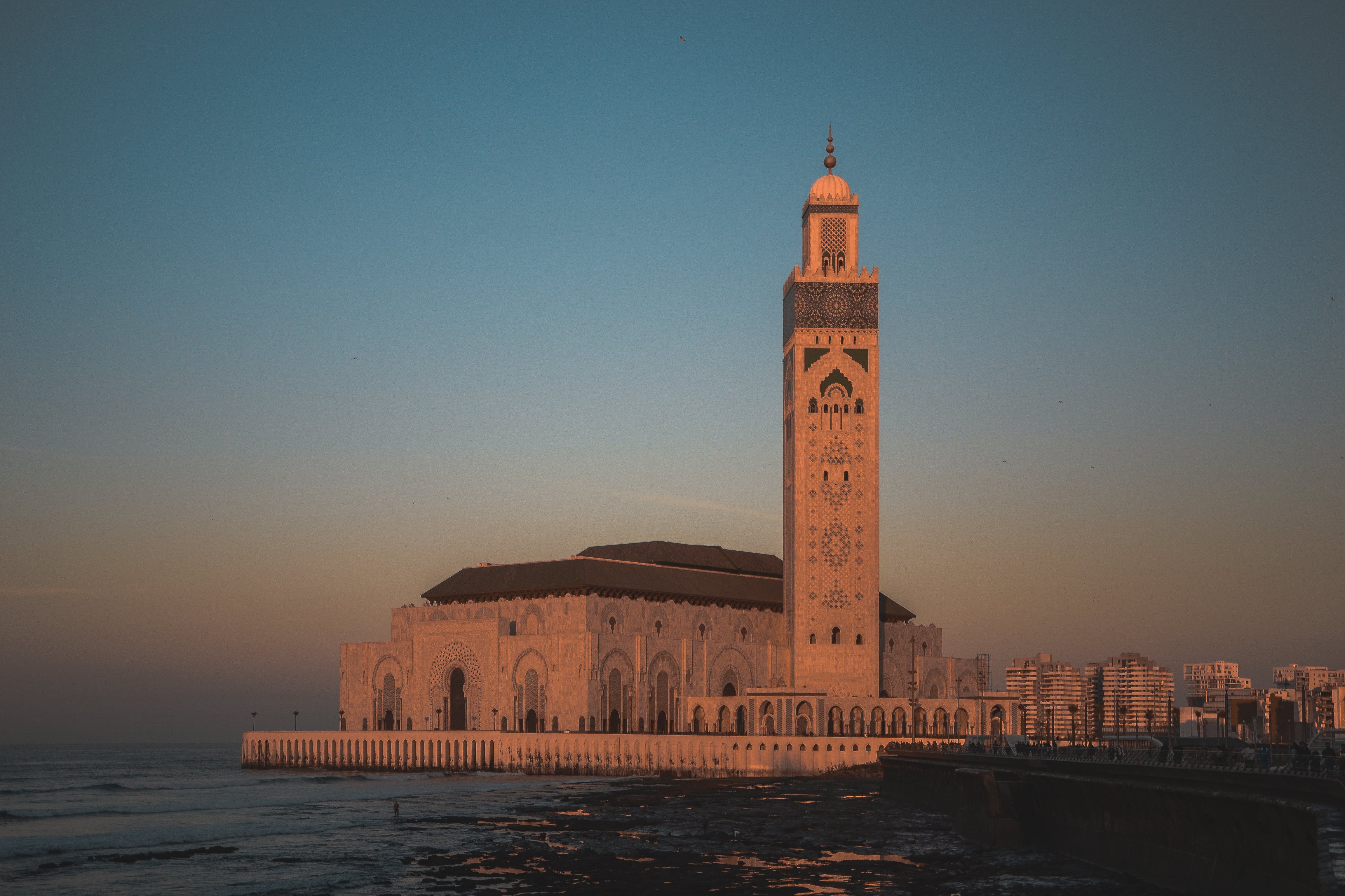 CASATRANSFERS western Morocco adventure featuring breathtaking views and local cultural experiences